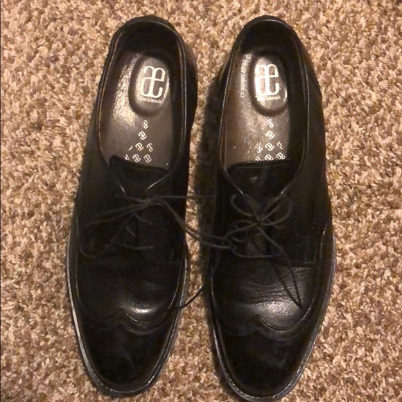 Allen Edmonds Other - Slightly used Allen Edmonds 💰(MAKE AN OFFER)💰